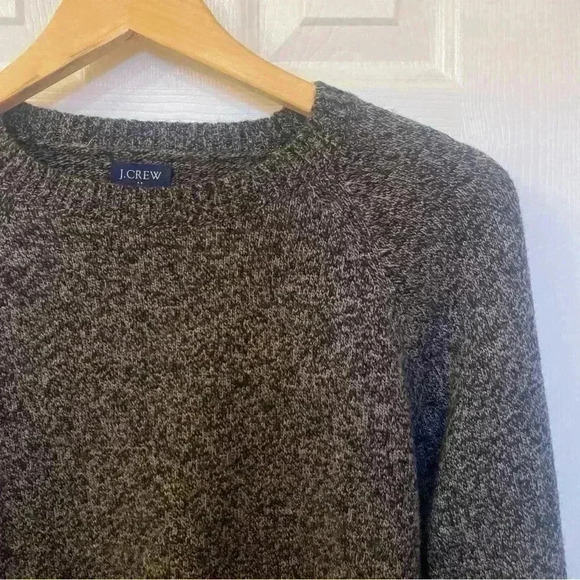 J Crew Men’s Sweater Heathered black and grey Size M - Picture 2 of 6